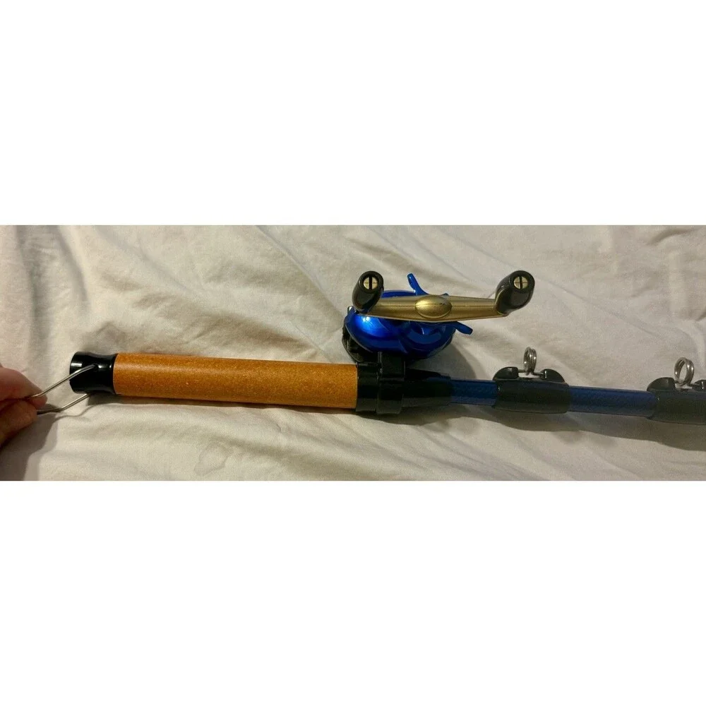 Fishing Rod Handle Spatula with Baitcasting Reel Design, 18.5 inch Blue & Gold